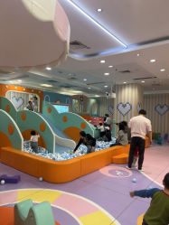 -孩子王童乐园(上海青浦吾悦广场店)