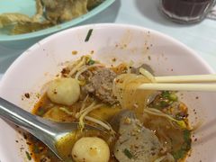 -榮泰米粉湯(Left Shop)