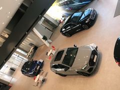 -深圳锦龙奥迪4S店(前海店)