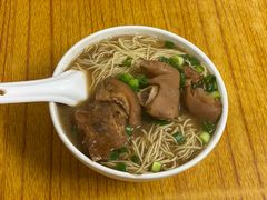 -河记肠粉店