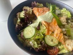 女神三文鱼色拉-新元素(蓝色港湾店)