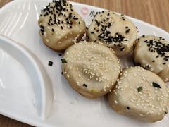 -小杨生煎(白玉兰广场店)