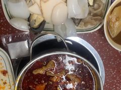 -四囍码头海鲜烧烤自助火锅(外滩南京东路悦荟广场店)