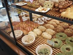 -焙丽拾光(麦凯乐直营店)