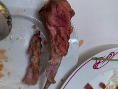 烤蒜香羊排配羊肉汁-马克西姆餐厅(崇文门店)