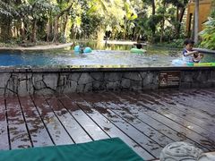 -三亚湾海居铂尔曼度假酒店