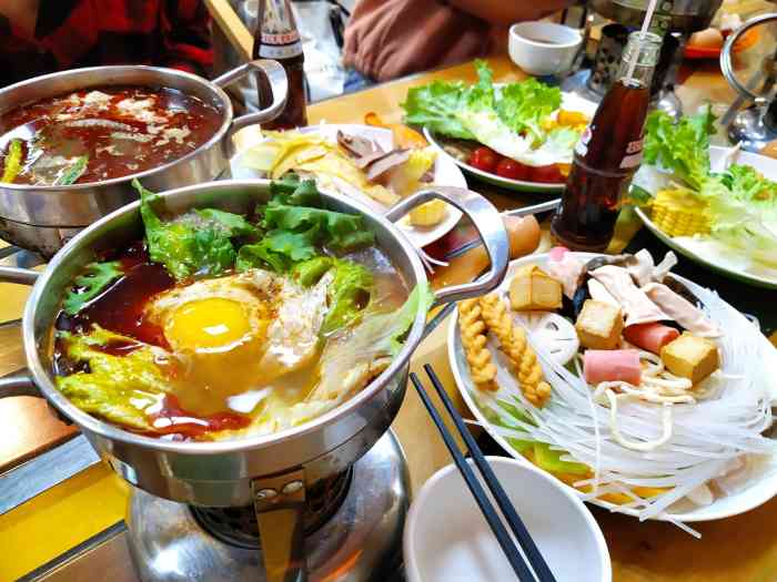 正青春自助小火锅-"跟着点评吃小火锅,一直看大众点评位于西北.