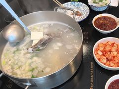 -英子补身汤(海兰路店)