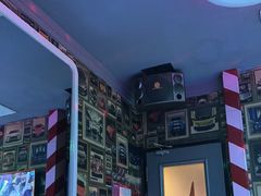 -依呀呀ktv烧烤小串(中山西路店)
