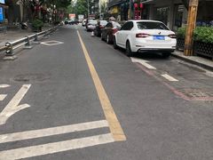 -泡桐树街