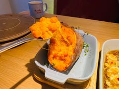 -蜜桃餐厅·伴山(绿宝广场店)