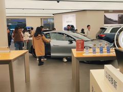 -华为智能生活馆(上海中山公园龙之梦)