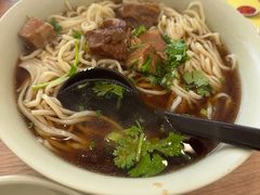 -李先生牛肉面快餐厅(白塔店)