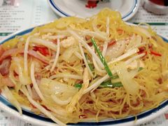 星洲炒粉-小龍鳳餐室(番禺路店)