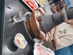 -楼外楼大刀肉传统火锅居(幸福街店)