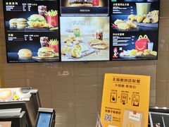 -麦当劳(龙阳路店)