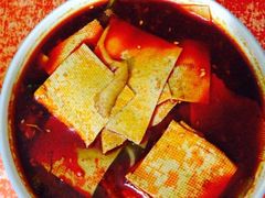 红油米线-老字号杨坡红油米线腊汁肉夹馍(东四道巷店)