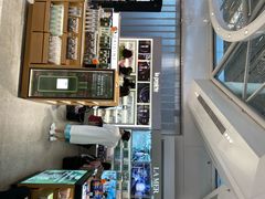 -日上免税店(三径路t3店)