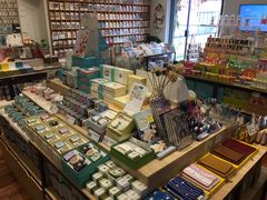 零售区-猫的天空之城概念书店(景德镇陶溪川店)
