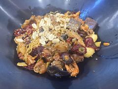 -醉人椒麻辣香锅(王府井喜悦店)