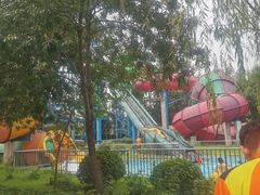 -欢乐水魔方水世界
