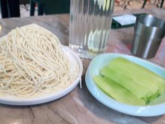 -腩得欢喜·牛腩煲火锅(万庭大厦店)