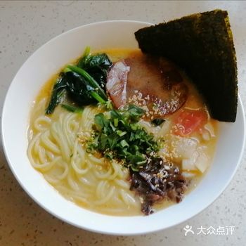 先给颜值点个赞～料包里面的配文也很有趣