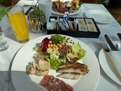 -上海静安昆仑大酒店
