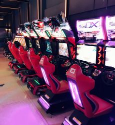 -嗨翻Hi-Fun竞技主题乐园·蹦床团建生日聚会(五棵松华熙店)