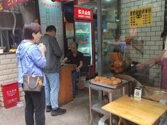 -覃肥叔桂林米粉(粮道街店)