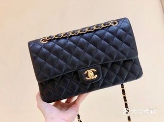 利用率最高的9只大牌包包-Chanel CF经典口盖包