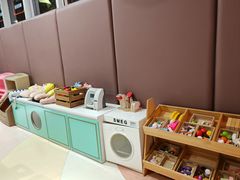 -水桶王国主题餐厅·聚会·生日派对·亲子活动·家庭套餐(亚龙湾希尔顿店)