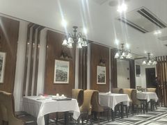-老人和饭店(淮海中路店)