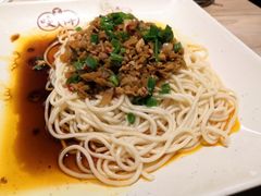 京都炸酱面-咬不得高祖生煎·简餐(金逸影城店)