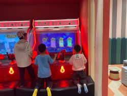 -奈尔宝家庭中心·亲子餐厅(鄞州万达店)