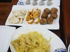 -楼外楼大刀肉传统火锅(西安大路店)