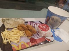 -麦当劳(新洲南路店)