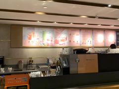 -星巴克(静安嘉里中心B2店)