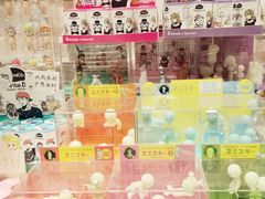 -猫的天空之城概念书店(杭州南宋御街店)