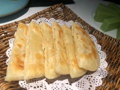 -车之谷·汽车文化主题餐厅(汽开店)