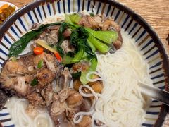 -鲜越鲜鱼粉(财富购物中心店)