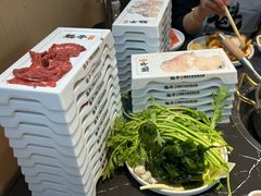 -魁牛·潮汕牛肉自助火锅(沈辽路万达店)