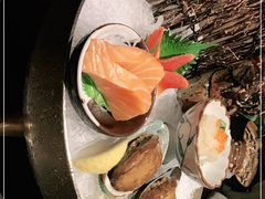 -半岛翡丽海鲜自助餐厅(观风亭店)