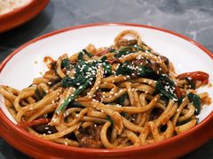 -欧提汗·新疆餐厅·清真(银都路店)