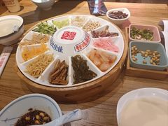 -怪噜范·老贵阳街头名小吃(鸿通城店)