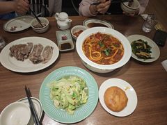 -贯贯吉·清真餐厅(浙江中路店)