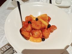 菠萝咕噜肉-万豪中餐厅·粤菜·北京粤财JW万豪酒店