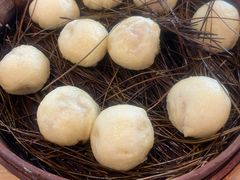 -佬钱湾仔(衣裳街店)