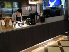 -瑞幸咖啡(东直门枢纽店)