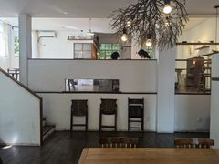 大堂-MAISON门前杂货店